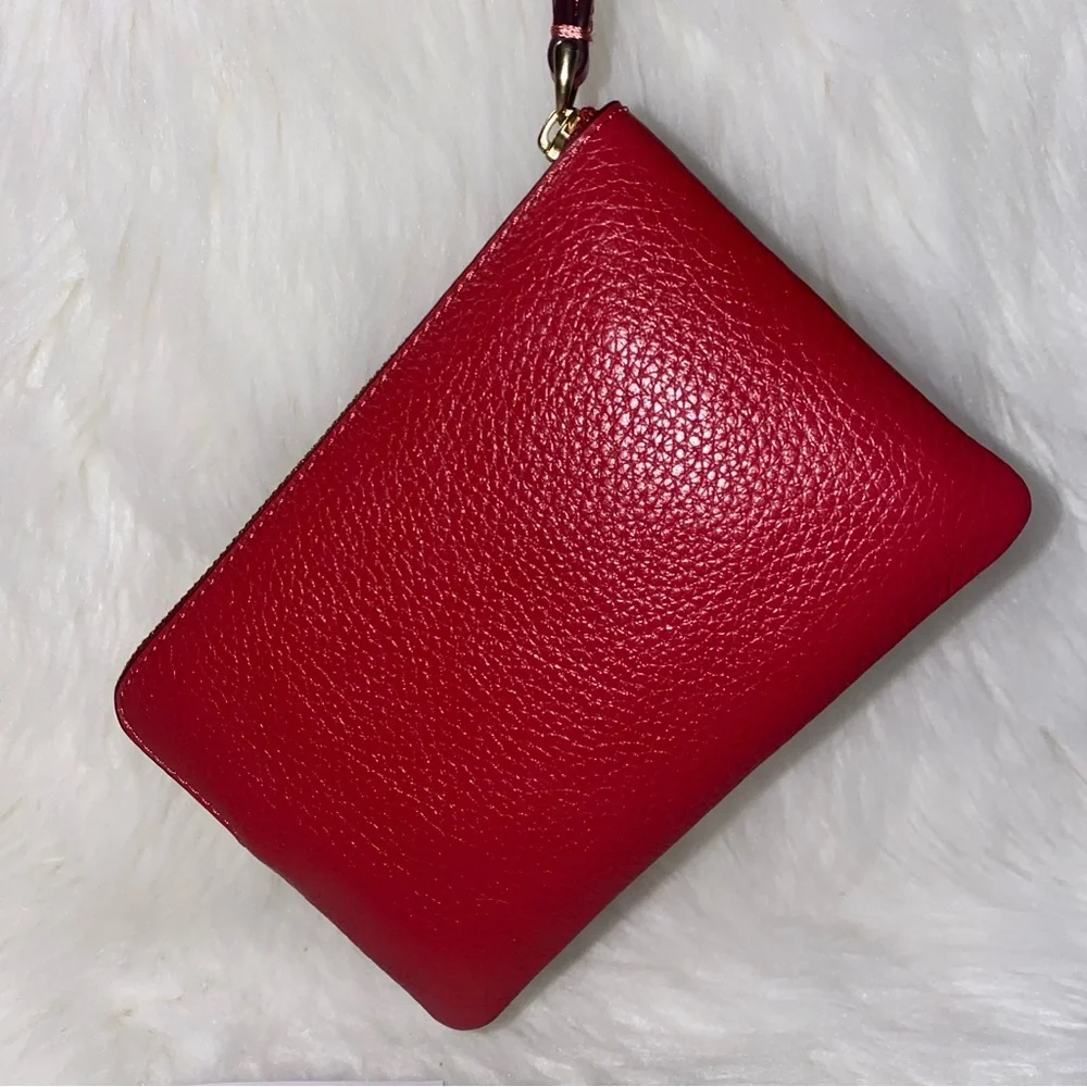 Coach ❤️ Leather Wristlet New True Red